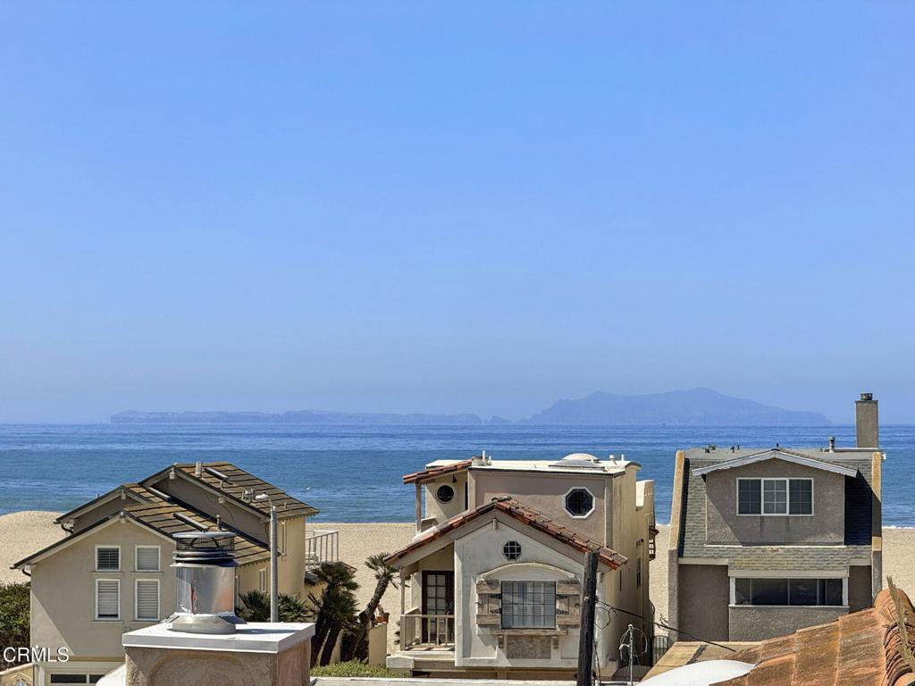 Oxnard, California, 93035, United States, 3 Bedrooms Bedrooms, ,3 BathroomsBathrooms,Residential,Active,1757626