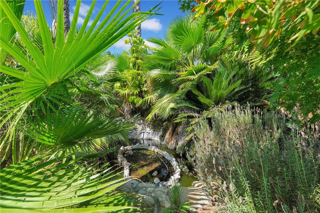 Walnut, California, 91789, United States, 5 Bedrooms Bedrooms, ,5 BathroomsBathrooms,Residential,Active,1952624