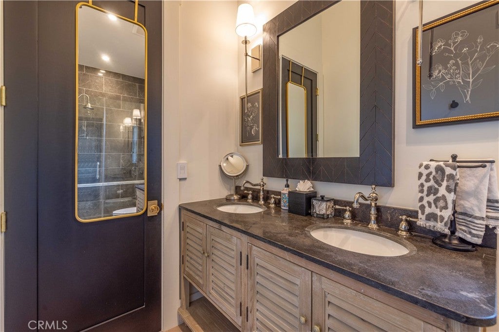 Big Bear City, California, 92314, United States, 5 Bedrooms Bedrooms, ,5 BathroomsBathrooms,Residential,Active,1702356