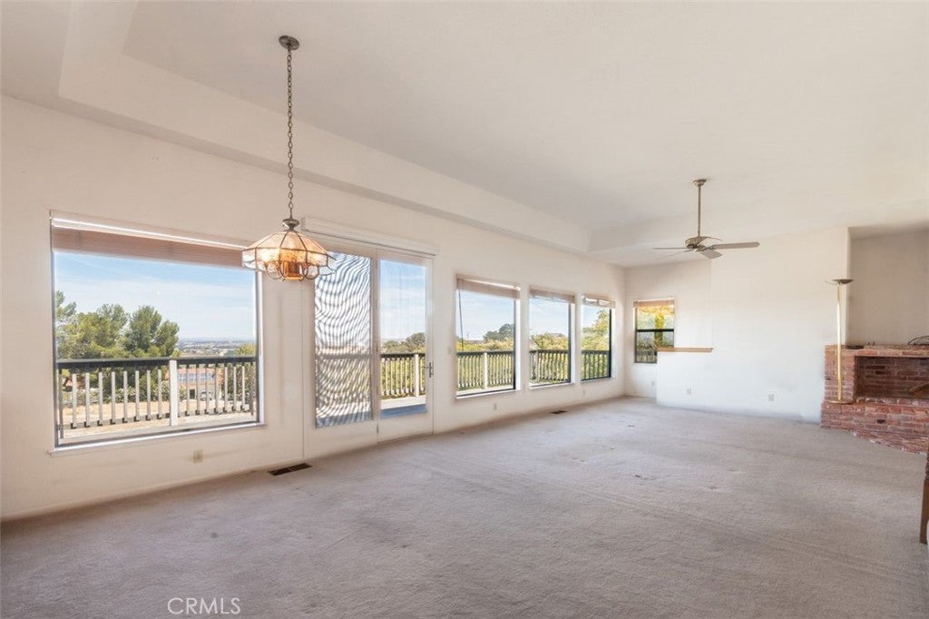 Paso Robles, California, 93446, United States, 3 Bedrooms Bedrooms, ,3 BathroomsBathrooms,Residential,Active,1909831