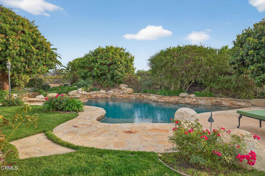 Camarillo, California, 93012, United States, 5 Bedrooms Bedrooms, ,6 BathroomsBathrooms,Residential,Active,2006970