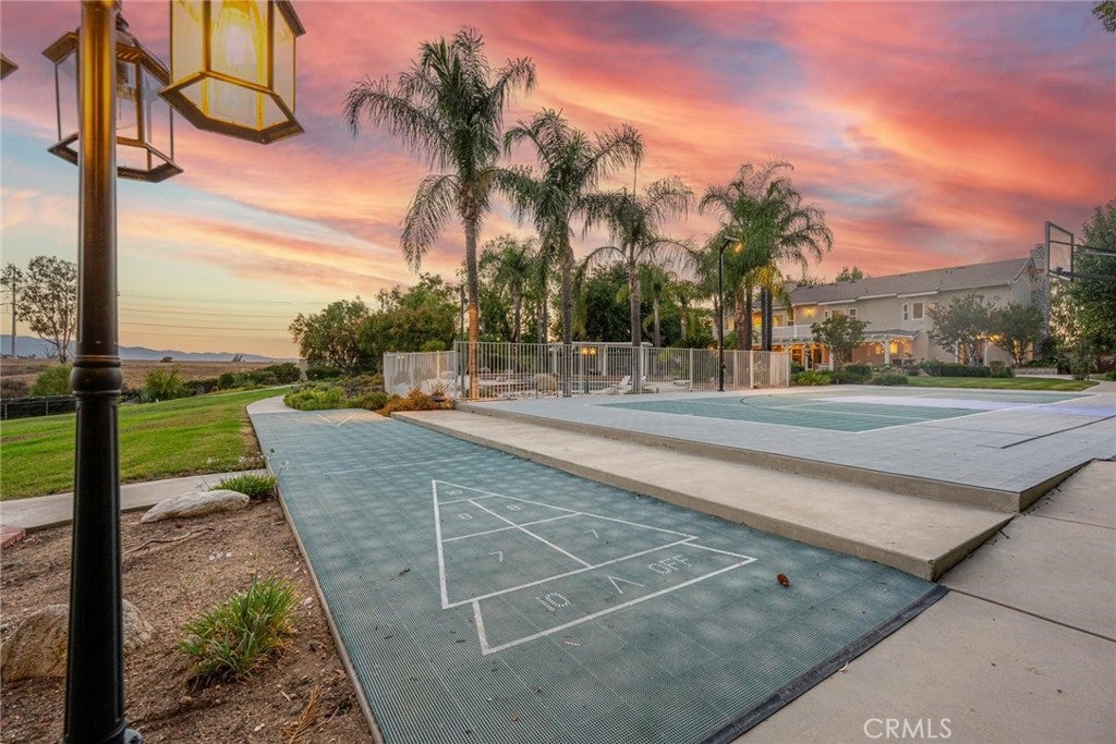 Santa Clarita, California, 91350, United States, 6 Bedrooms Bedrooms, ,5 BathroomsBathrooms,Residential,Active,2006901