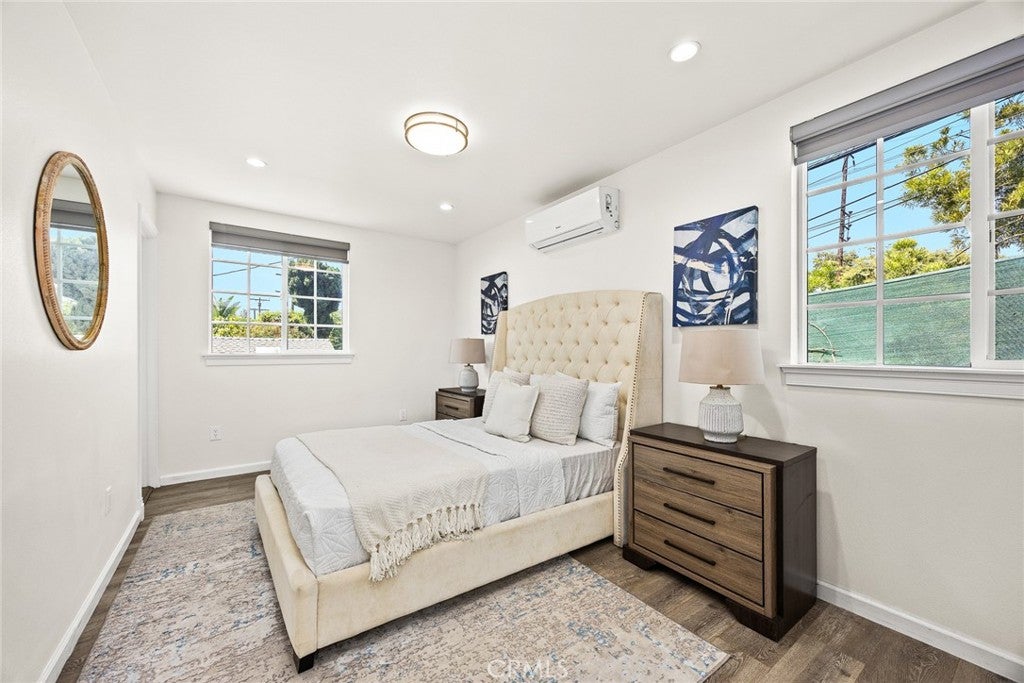 Los Angeles, California, 90034, United States, 5 Bedrooms Bedrooms, ,5 BathroomsBathrooms,Residential,Active,1899242