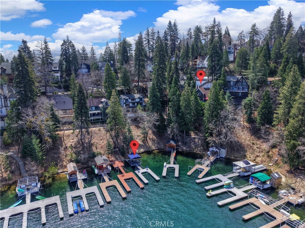 Lake Arrowhead, California, 92352, United States, 4 Bedrooms Bedrooms, ,3 BathroomsBathrooms,Residential,Active,1786792