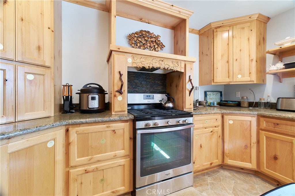 Big Bear Lake, California, 92315, United States, 7 Bedrooms Bedrooms, ,5 BathroomsBathrooms,Residential,Active,1824542