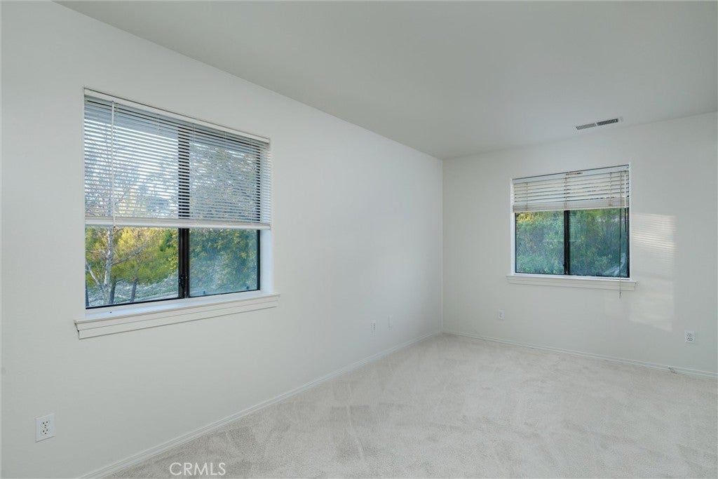 Paso Robles, California, 93446, United States, 4 Bedrooms Bedrooms, ,3 BathroomsBathrooms,Residential,Active,2006900