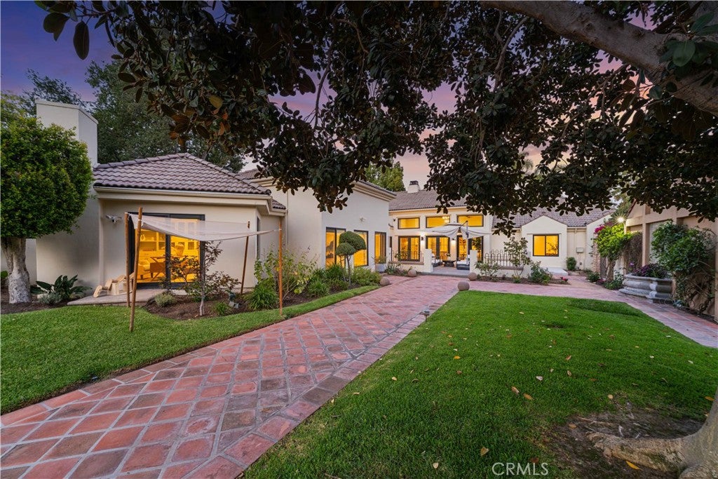 Pasadena, California, 91107, United States, 5 Bedrooms Bedrooms, ,6 BathroomsBathrooms,Residential,Active,1941367