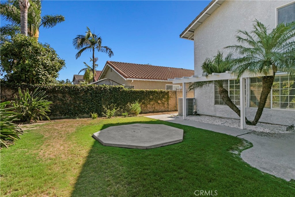 Fountain Valley, California, 92708, United States, 4 Bedrooms Bedrooms, ,3 BathroomsBathrooms,Residential,Active,1922326