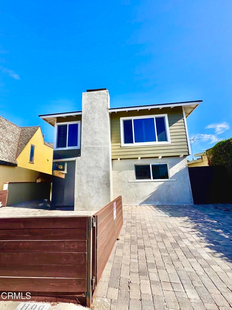 Ventura, California, 93001, United States, 4 Bedrooms Bedrooms, ,3 BathroomsBathrooms,Residential,Active,1926891