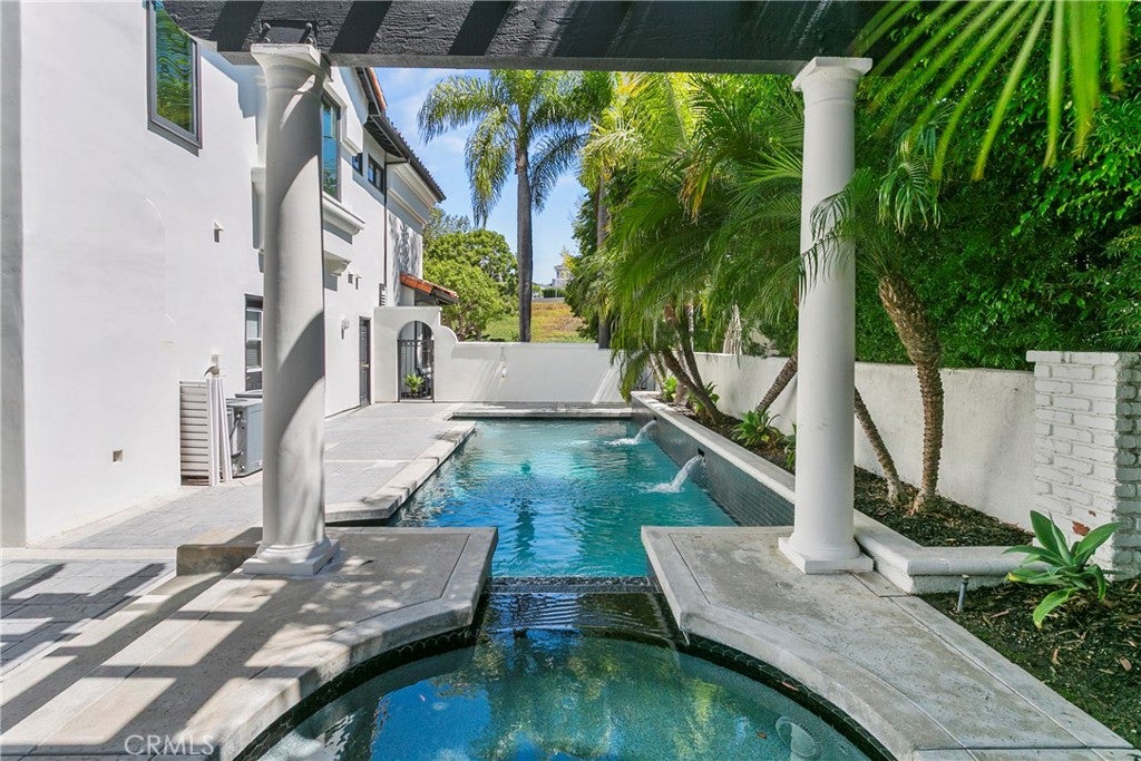 Laguna Niguel, California, 92677, United States, 4 Bedrooms Bedrooms, ,5 BathroomsBathrooms,Residential,Active,1986900