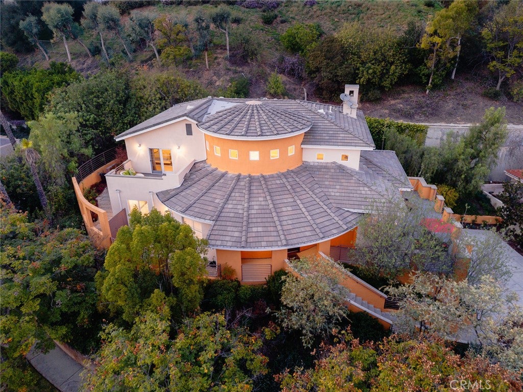 South Pasadena, California, 91030, United States, 4 Bedrooms Bedrooms, ,5 BathroomsBathrooms,Residential,Active,1968417