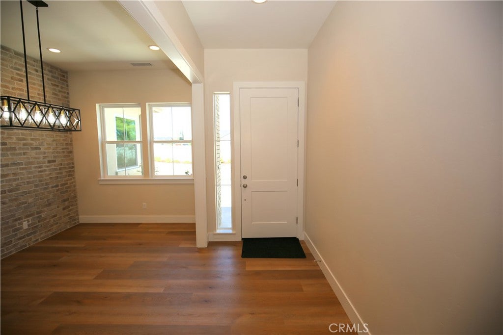 Paso Robles, California, 93446, United States, 4 Bedrooms Bedrooms, ,4 BathroomsBathrooms,Residential,Active,1808249