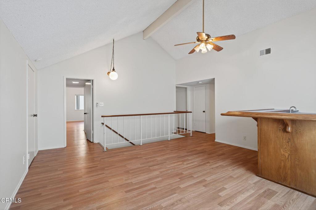 Ventura, California, 93001, United States, 5 Bedrooms Bedrooms, ,3 BathroomsBathrooms,Residential,Active,1922272