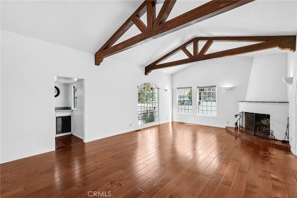 North Hollywood, California, 91602, United States, 3 Bedrooms Bedrooms, ,2 BathroomsBathrooms,Residential,Active,1914796