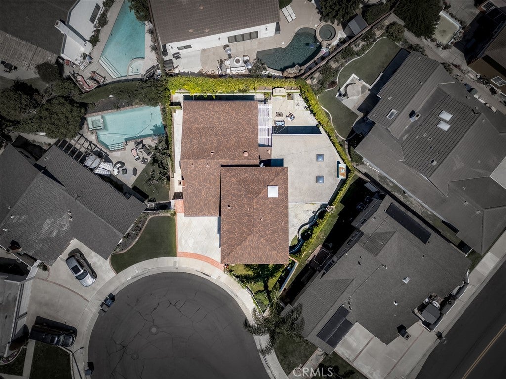 Huntington Beach, California, 92647, United States, 4 Bedrooms Bedrooms, ,3 BathroomsBathrooms,Residential,Active,2037145