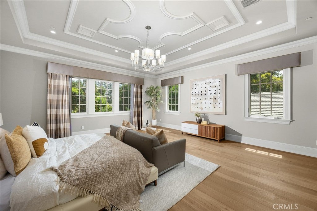 Arcadia, California, 91006, United States, 6 Bedrooms Bedrooms, ,8 BathroomsBathrooms,Residential,Active,1933891