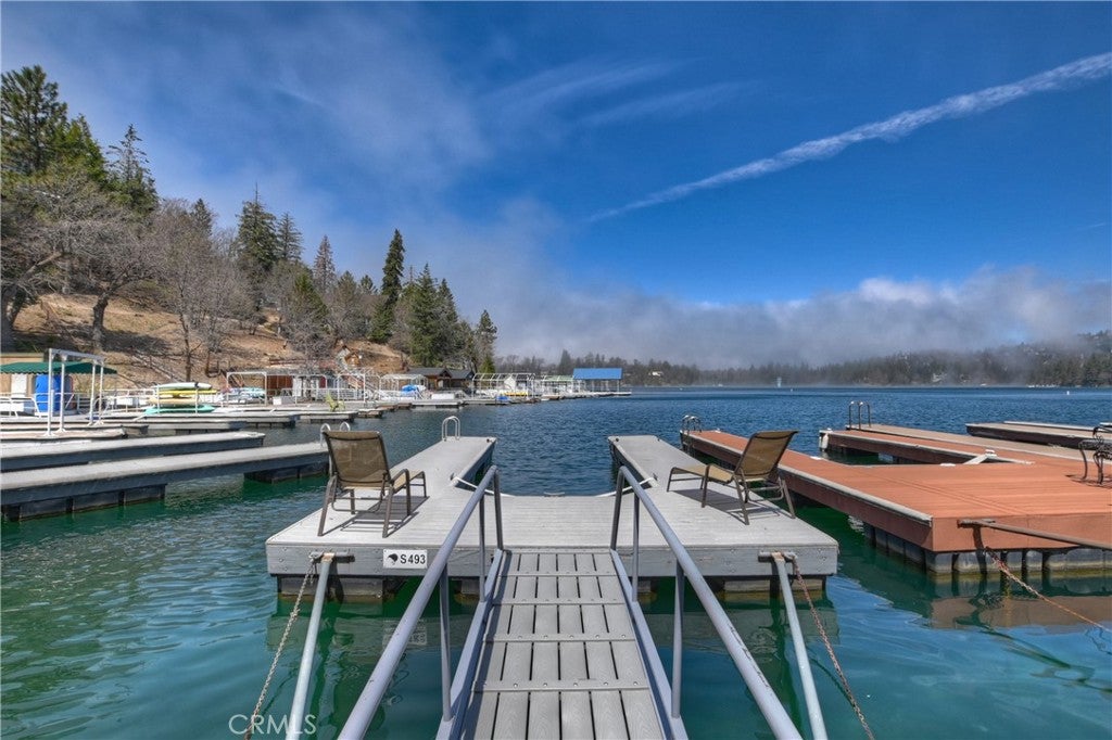 Lake Arrowhead, California, 92352, United States, 4 Bedrooms Bedrooms, ,3 BathroomsBathrooms,Residential,Active,1786792