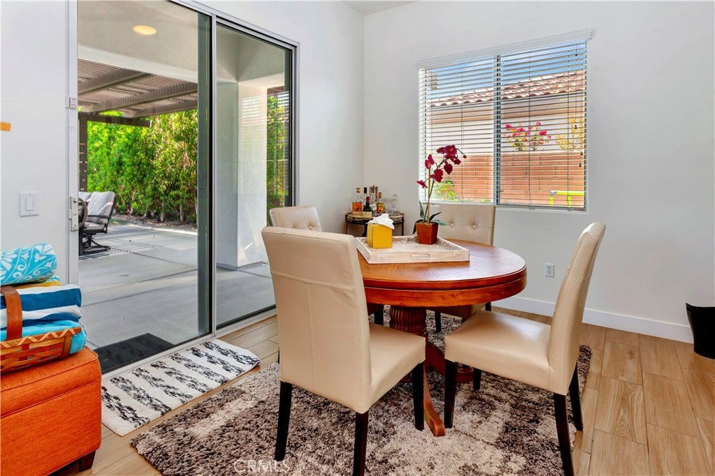 Indio, California, 92201, United States, 6 Bedrooms Bedrooms, ,5 BathroomsBathrooms,Residential,Active,1880350