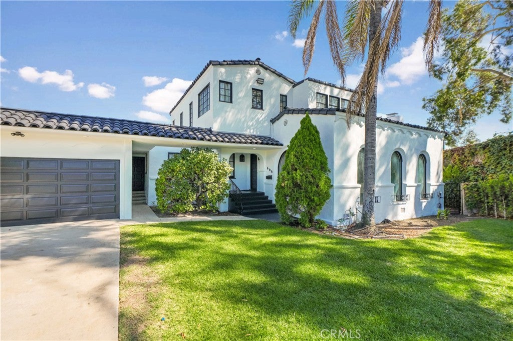 Glendale, California, 91206, United States, 4 Bedrooms Bedrooms, ,3 BathroomsBathrooms,Residential,Active,1963262