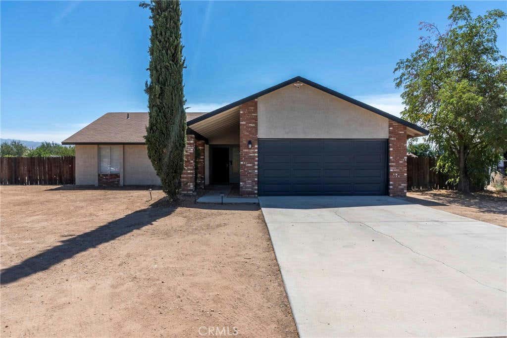 11169 CARIBOU AVE, APPLE VALLEY, CA 92308, photo 1 of 38