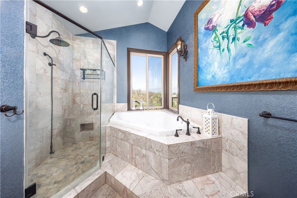 Pomona, California, 91766, United States, 5 Bedrooms Bedrooms, ,5 BathroomsBathrooms,Residential,Active,1989773