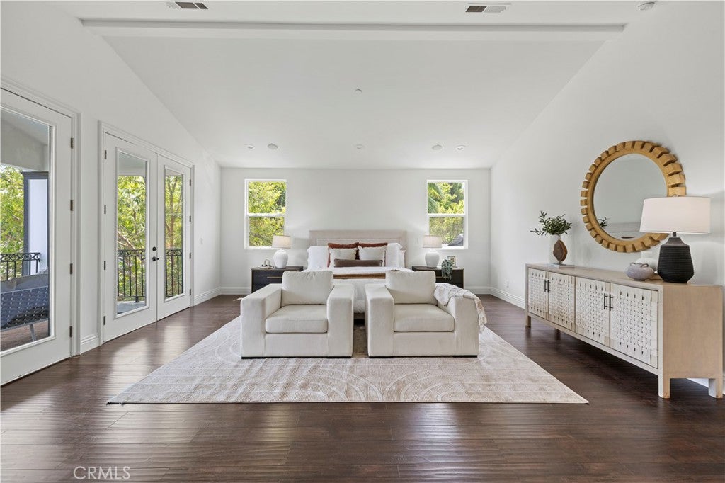 Encino, California, 91436, United States, 7 Bedrooms Bedrooms, ,7 BathroomsBathrooms,Residential,Active,1922652