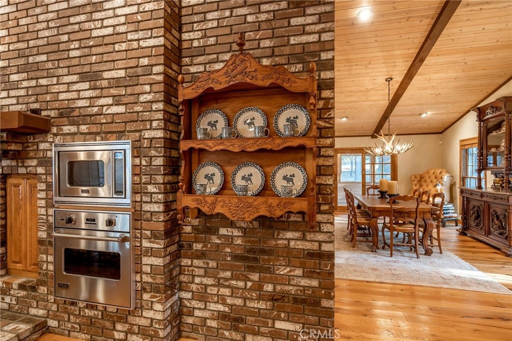 Big Bear Lake, California, 92315, United States, 4 Bedrooms Bedrooms, ,4 BathroomsBathrooms,Residential,Active,1914598