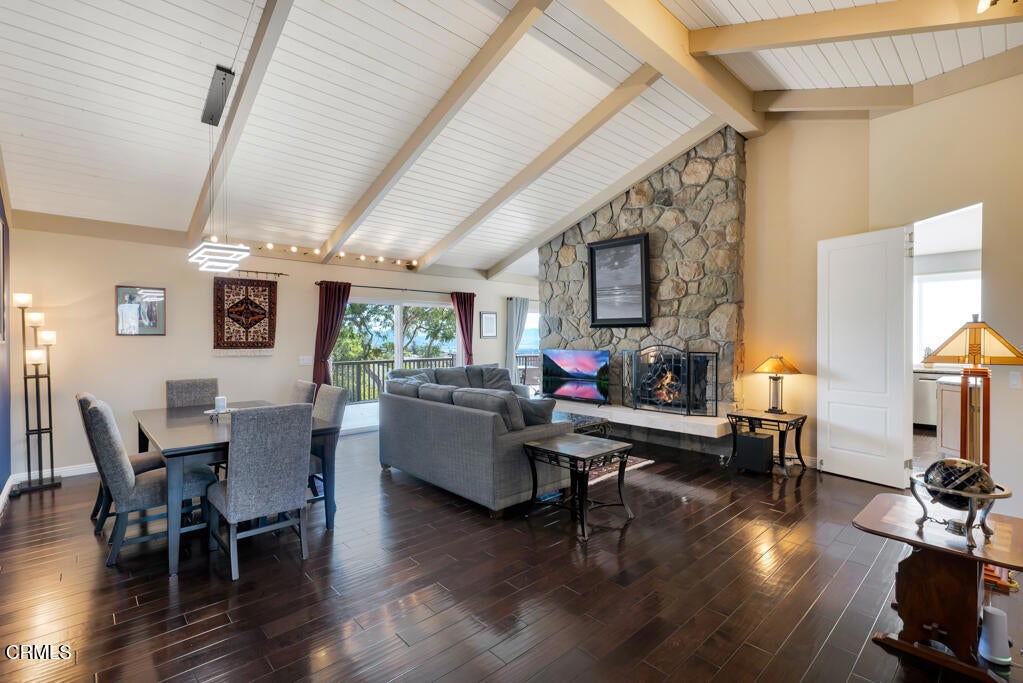 Camarillo, California, 93010, United States, 4 Bedrooms Bedrooms, ,6 BathroomsBathrooms,Residential,Active,1987228