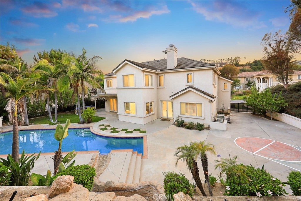 Diamond Bar, California, 91765, United States, 4 Bedrooms Bedrooms, ,5 BathroomsBathrooms,Residential,Active,1985854