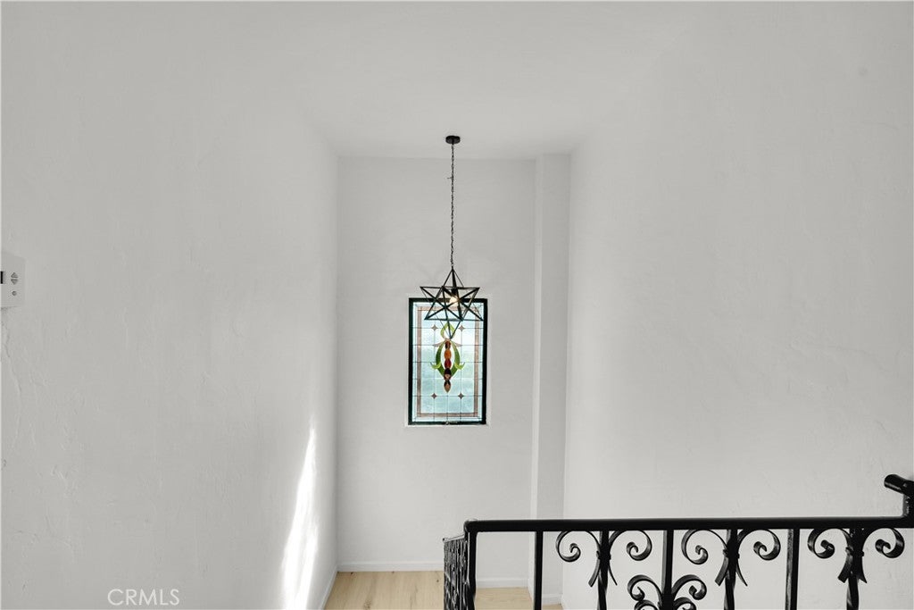 Glendale, California, 91206, United States, 4 Bedrooms Bedrooms, ,3 BathroomsBathrooms,Residential,Active,1963262