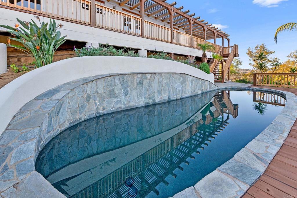 Escondido, California, 92026, United States, 3 Bedrooms Bedrooms, ,2 BathroomsBathrooms,Residential,Active,1972147