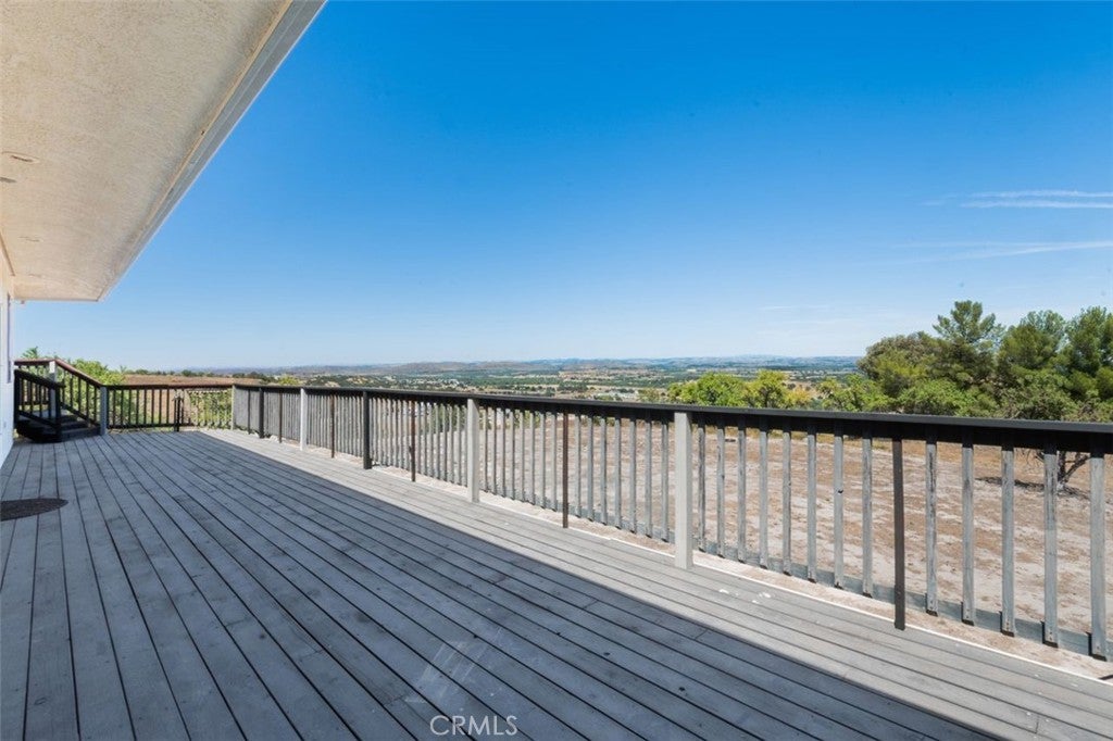 Paso Robles, California, 93446, United States, 3 Bedrooms Bedrooms, ,3 BathroomsBathrooms,Residential,Active,1909831