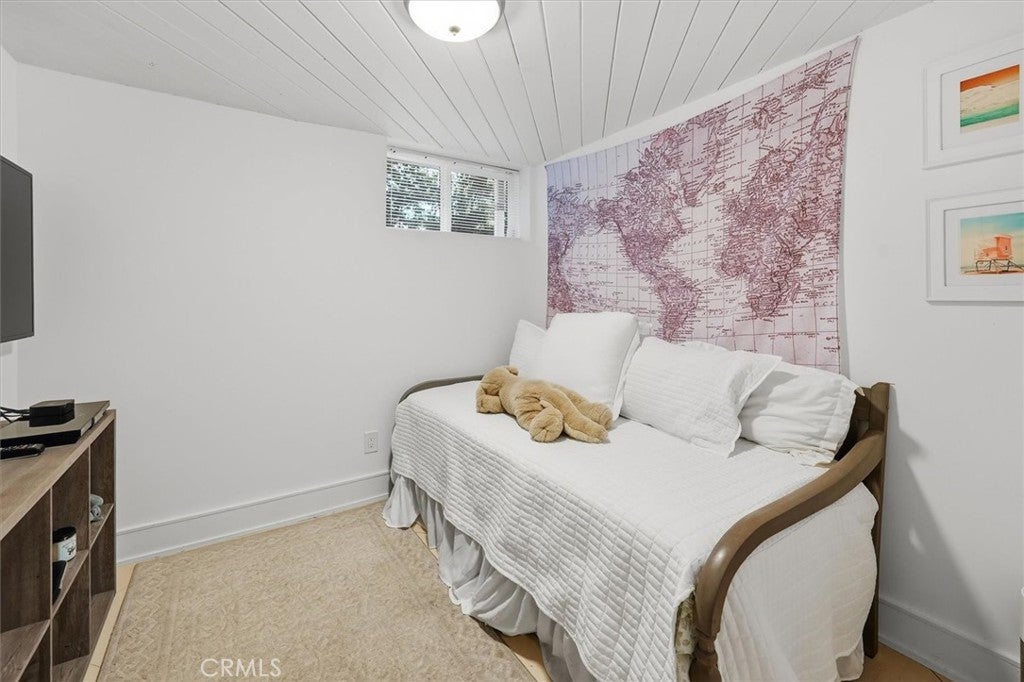 Agoura Hills, California, 91301, United States, 4 Bedrooms Bedrooms, ,5 BathroomsBathrooms,Residential,Active,1966025