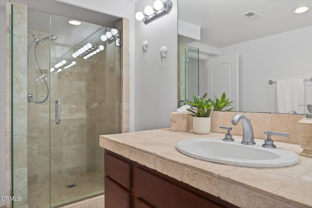 Oxnard, California, 93035, United States, 4 Bedrooms Bedrooms, ,3 BathroomsBathrooms,Residential,Active,2031789