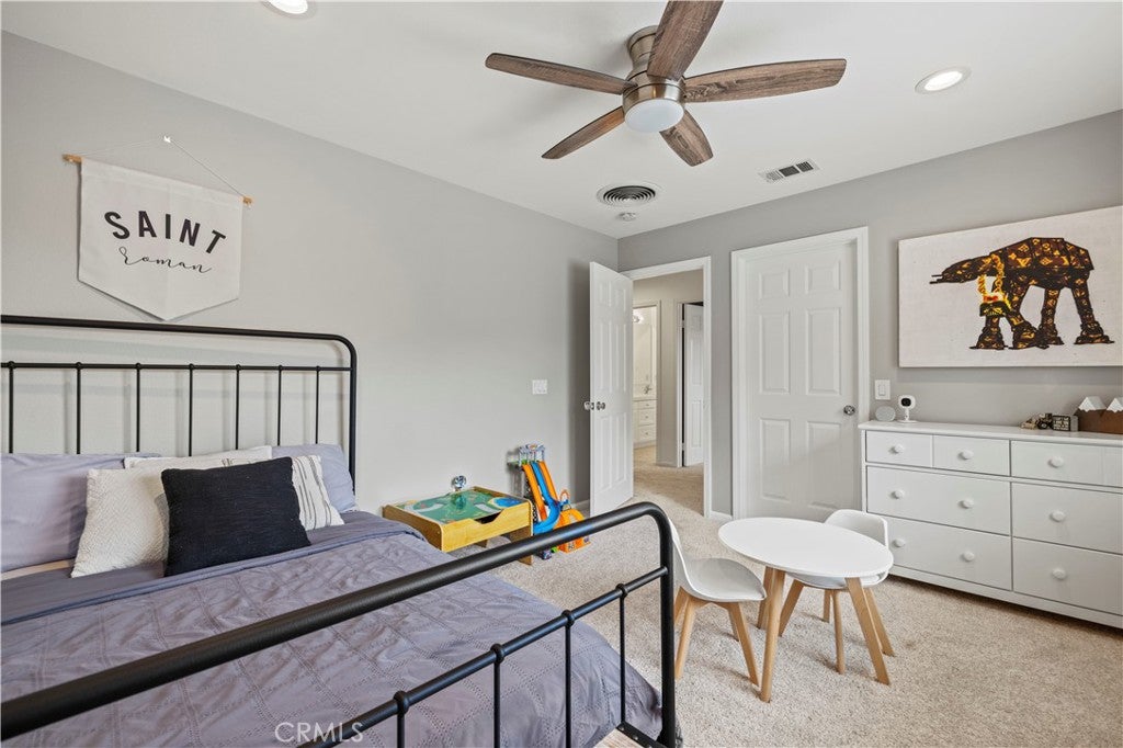 Castaic, California, 91384, United States, ,5 BathroomsBathrooms,Residential,Active,1798186