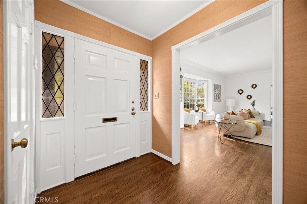 San Marino, California, 91108, United States, 4 Bedrooms Bedrooms, ,3 BathroomsBathrooms,Residential,Active,1993951