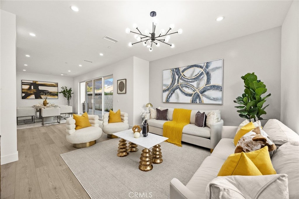 Pasadena, California, 91107, United States, 5 Bedrooms Bedrooms, ,6 BathroomsBathrooms,Residential,Active,2016401