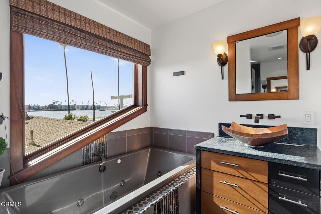 Oxnard, California, 93035, United States, 4 Bedrooms Bedrooms, ,3 BathroomsBathrooms,Residential,Active,1919384