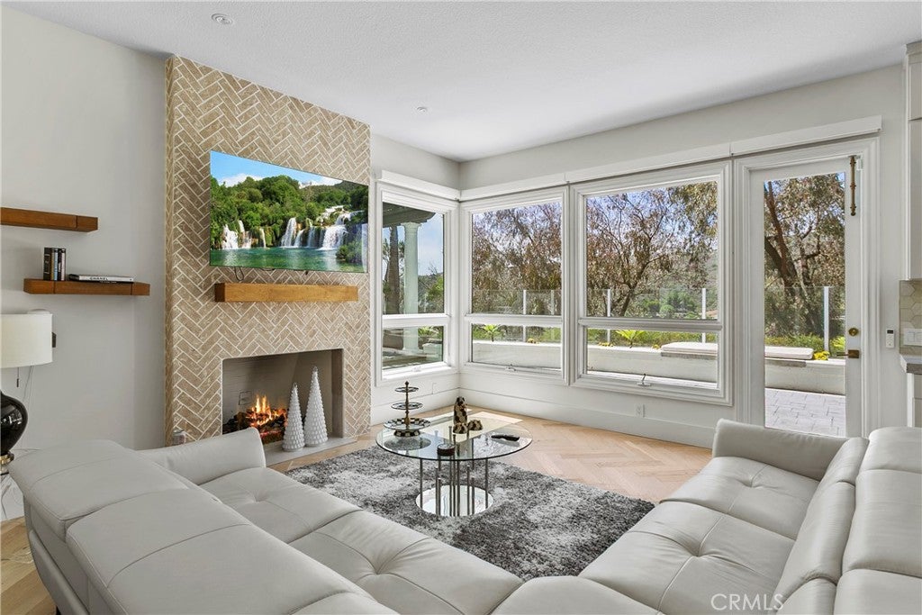 Laguna Niguel, California, 92677, United States, 4 Bedrooms Bedrooms, ,5 BathroomsBathrooms,Residential,Active,1986900