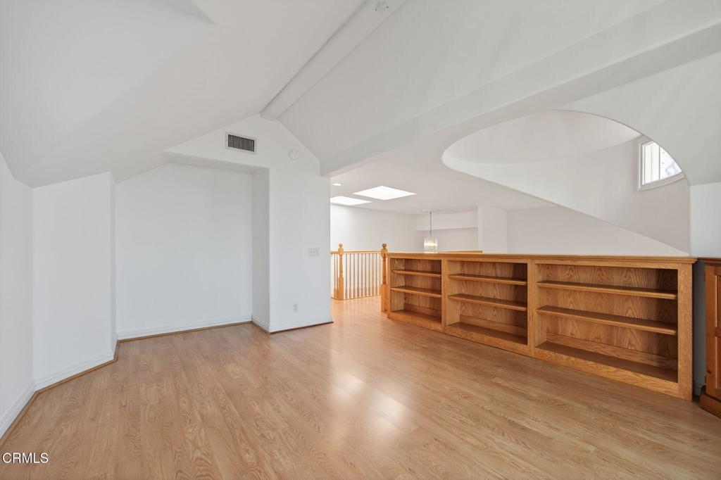 Oxnard, California, 93035, United States, 4 Bedrooms Bedrooms, ,4 BathroomsBathrooms,Residential,Active,1997596