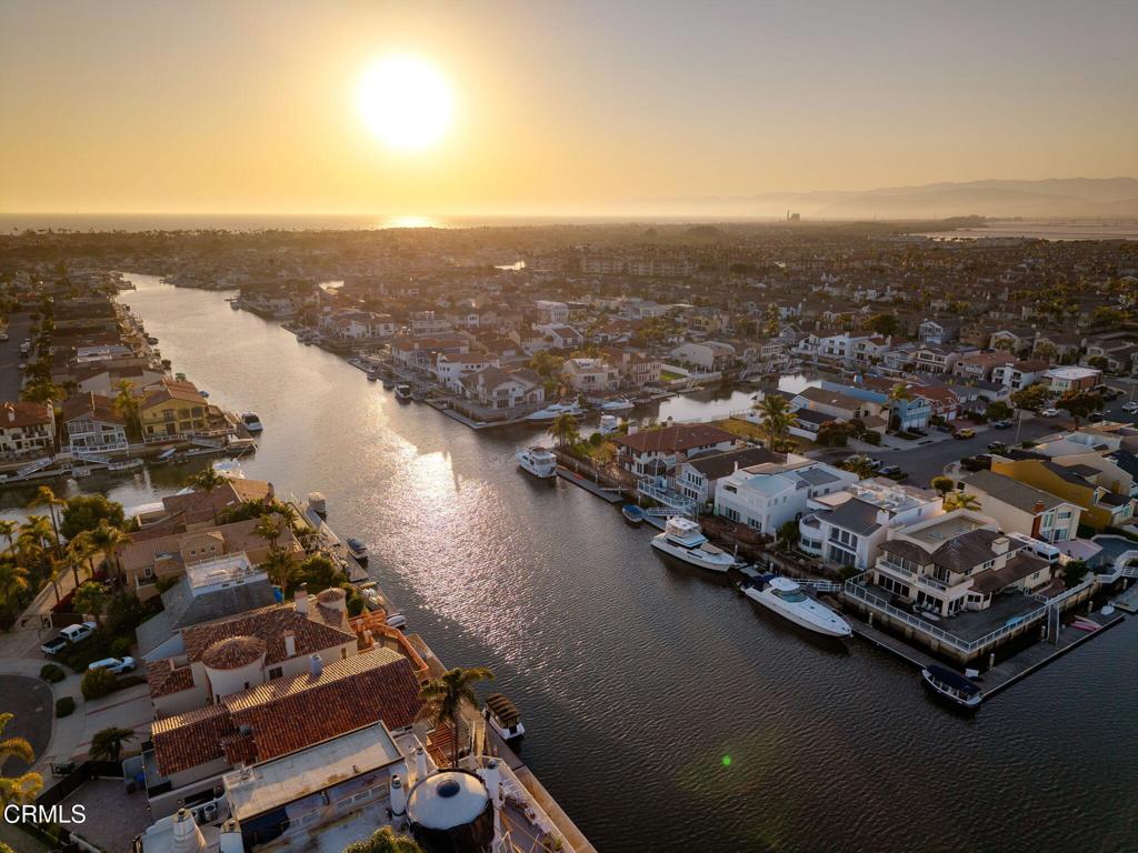 Oxnard, California, 93035, United States, ,4 BathroomsBathrooms,Residential,Active,1841320