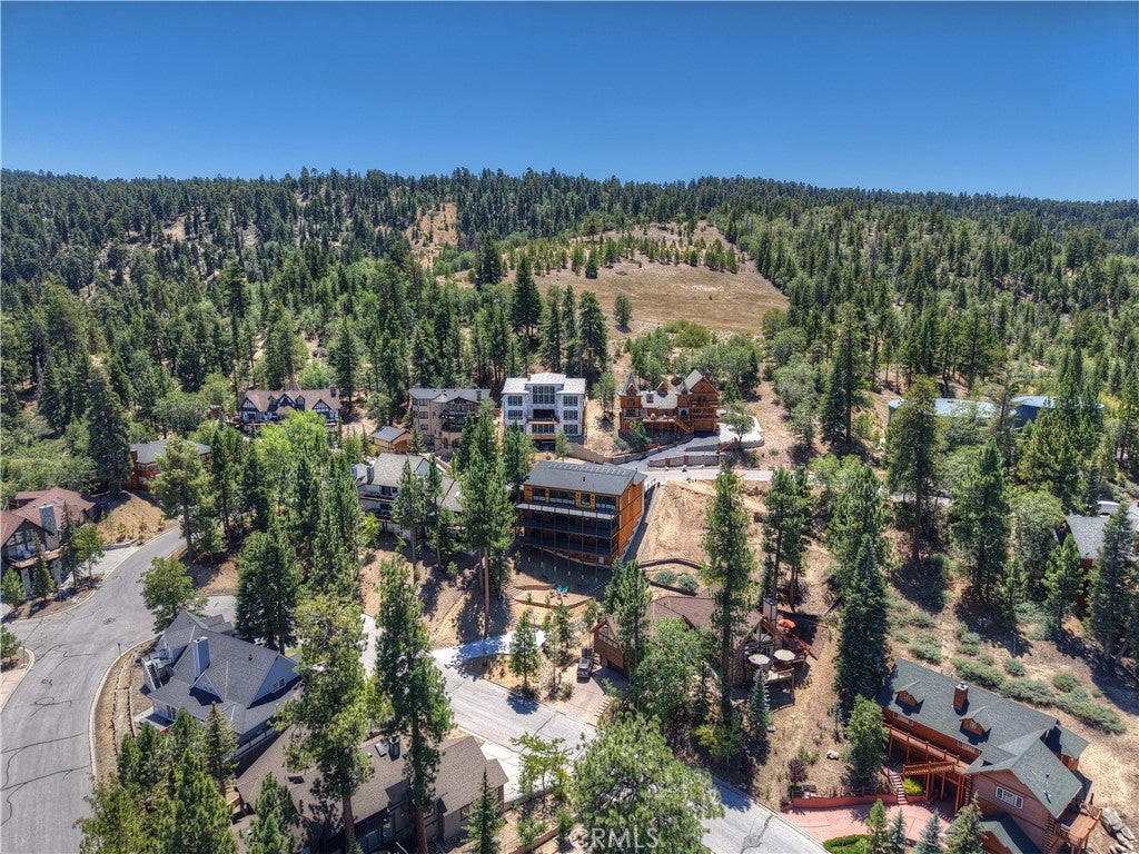 Big Bear Lake, California, 92315, United States, 5 Bedrooms Bedrooms, ,6 BathroomsBathrooms,Residential,Active,1914782