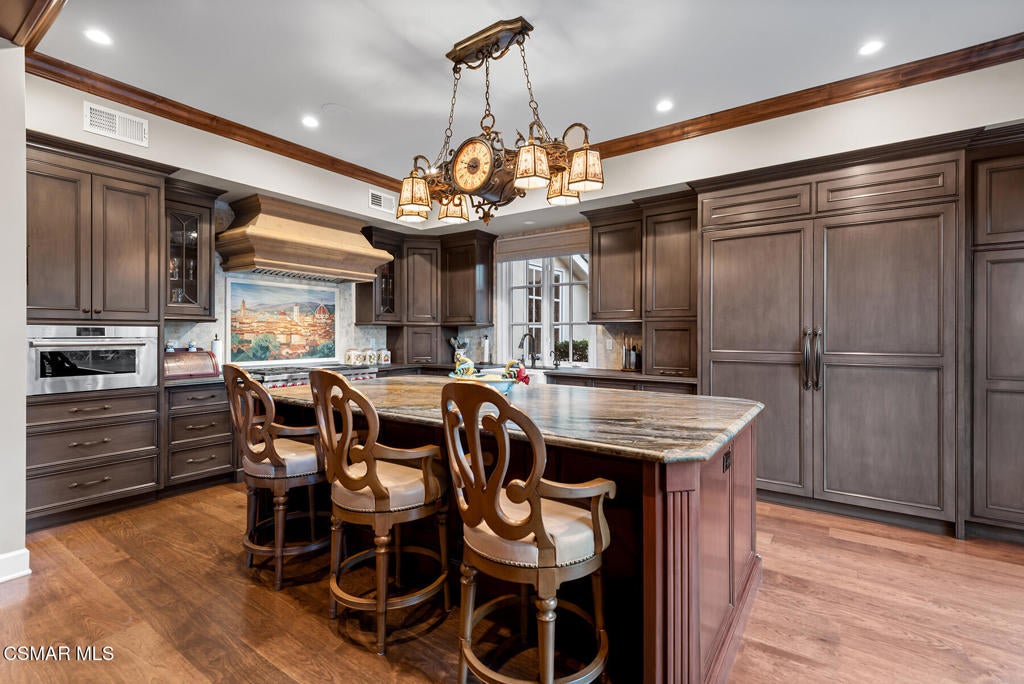 Westlake Village, California, 91361, United States, 3 Bedrooms Bedrooms, ,4 BathroomsBathrooms,Residential,Active,2011201