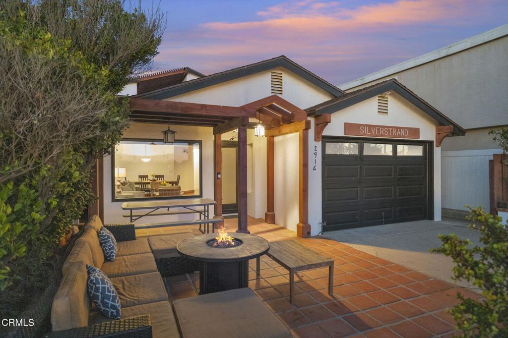 Oxnard, California, 93035, United States, 4 Bedrooms Bedrooms, ,3 BathroomsBathrooms,Residential,Active,1919384 Oxnard, California, 93035, United States, 4 Bedrooms Bedrooms, ,3 BathroomsBathrooms,Residential,Active,1919384