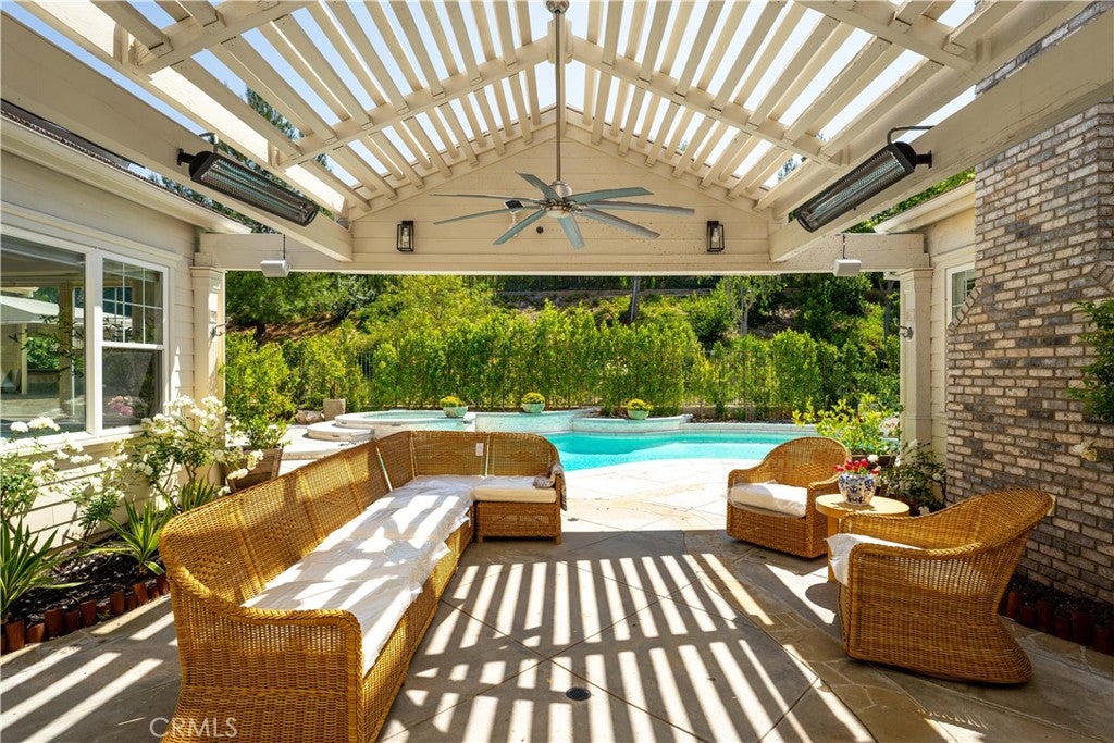 Canyon Country, California, 91387, United States, 4 Bedrooms Bedrooms, ,5 BathroomsBathrooms,Residential,Active,1829894