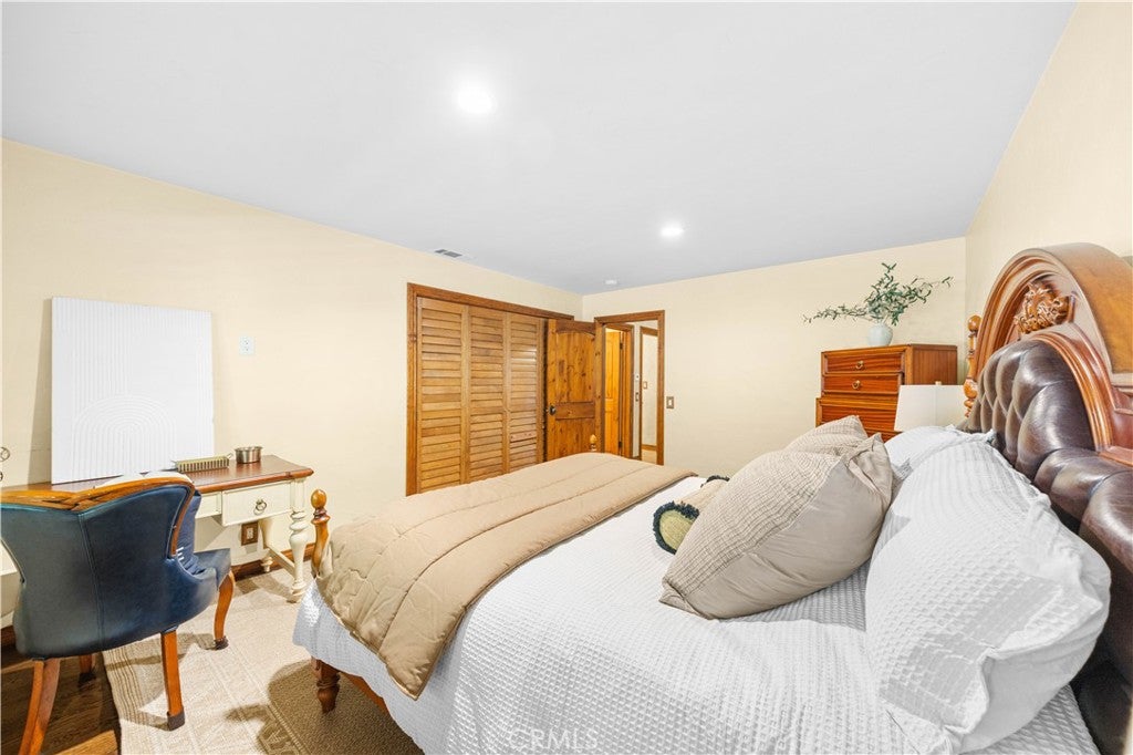 Palos Verdes Estates, California, 90274, United States, 4 Bedrooms Bedrooms, ,3 BathroomsBathrooms,Residential,Active,1922529