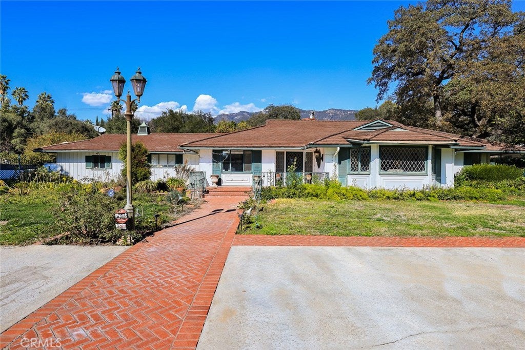 Arcadia, California, 91006, United States, 3 Bedrooms Bedrooms, ,4 BathroomsBathrooms,Residential,Active,1986891