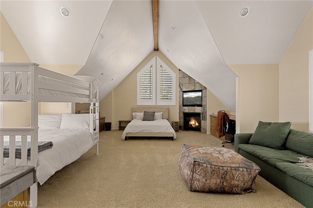 Lake Arrowhead, California, 92352, United States, 4 Bedrooms Bedrooms, ,4 BathroomsBathrooms,Residential,Active,2001372