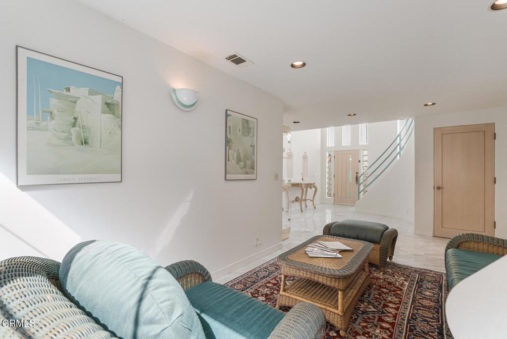 Oxnard, California, 93035, United States, ,4 BathroomsBathrooms,Residential,Active,1832335