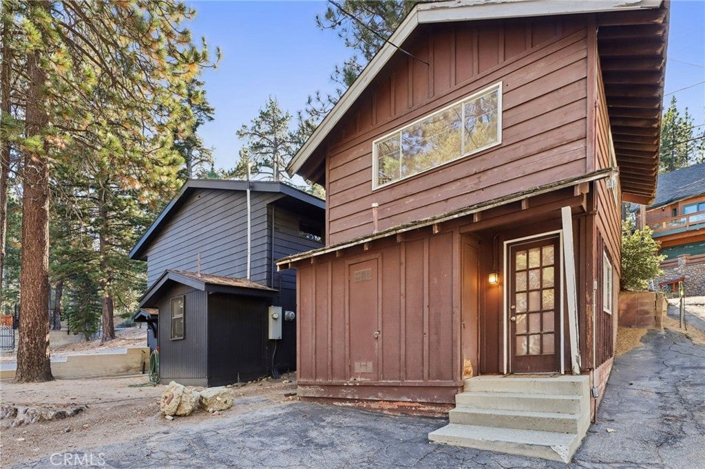 Big Bear Lake, California, 92315, United States, 4 Bedrooms Bedrooms, ,4 BathroomsBathrooms,Residential,Active,1988472